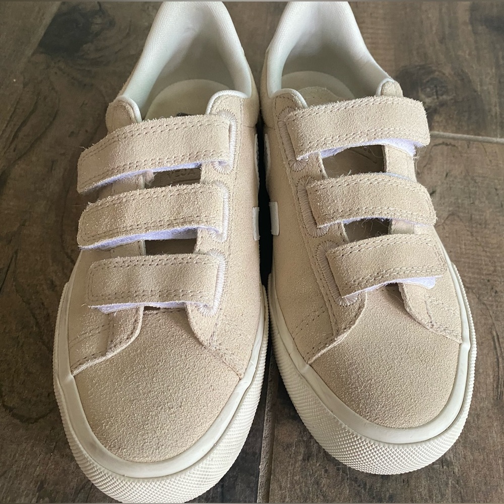 Veja Velcro sneakers